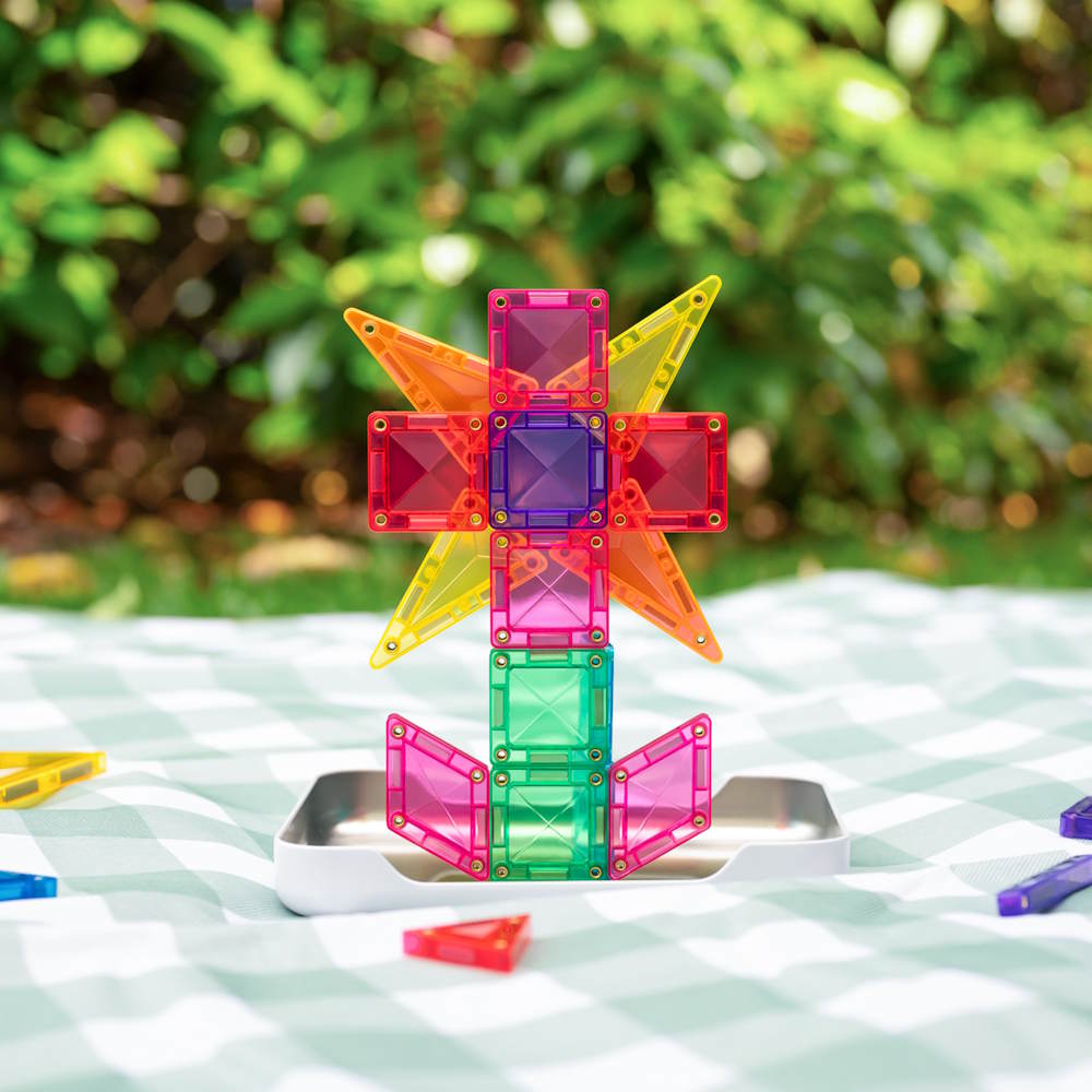 Connetix Tiles | 32 Piece Travel Mini Pack at Milk Tooth Australia