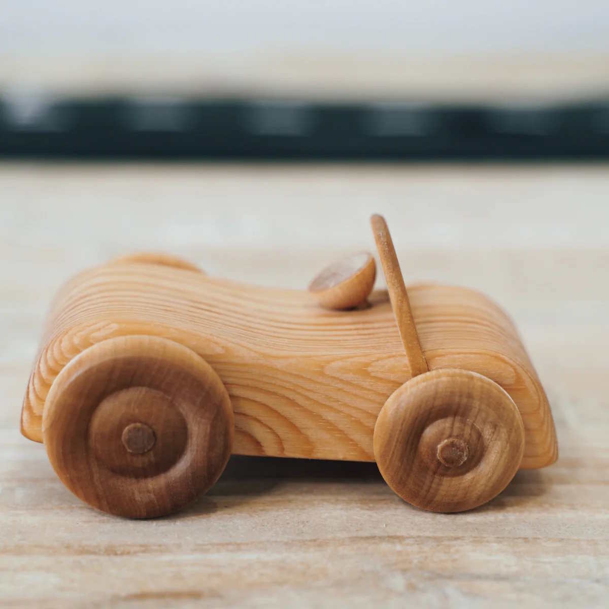 Debresk | Small Sports Car