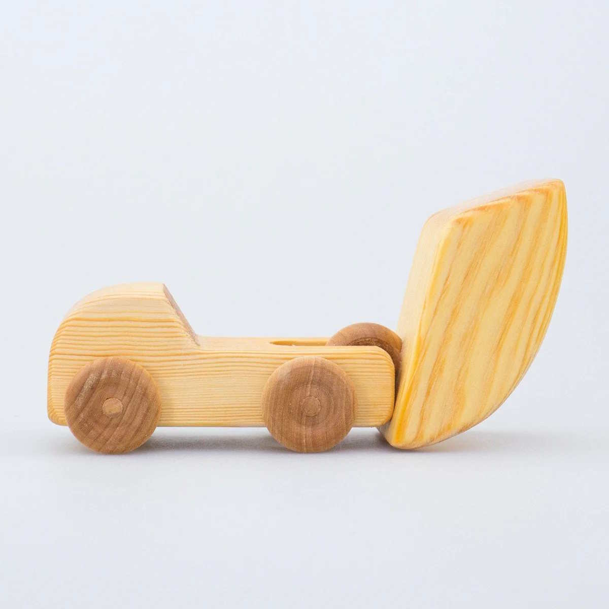 Debresk | Small Tip Truck