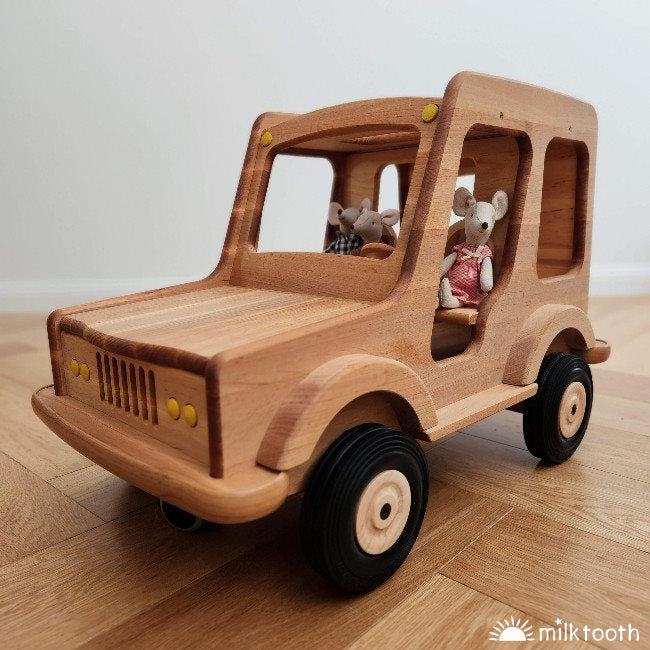 Drewart Off-Road Car Jeep Maileg Mice copyright Milk Tooth Australia