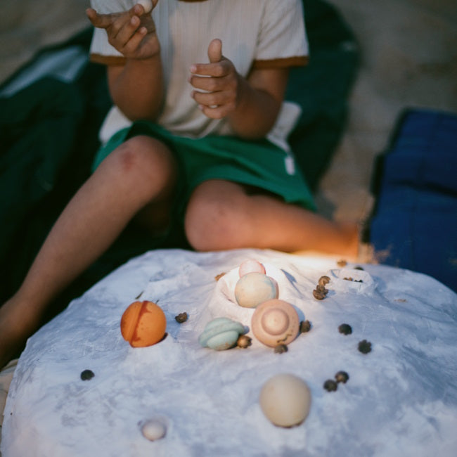 Grapat | Dear Universe at Milk Tooth