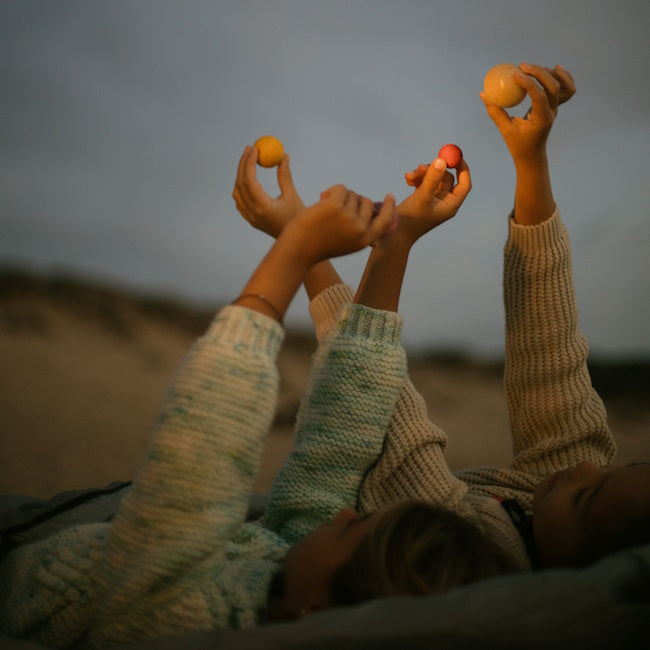 Grapat | Dear Universe at Milk Tooth