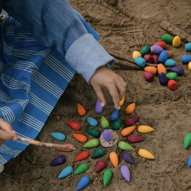 Grapat | Mandala | Rainbow Snowflakes 36 Pieces at Milk Tooth