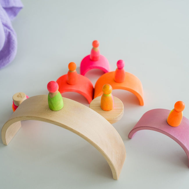 Grimm&#39;s | Neon Pink Friends at Milk Tooth