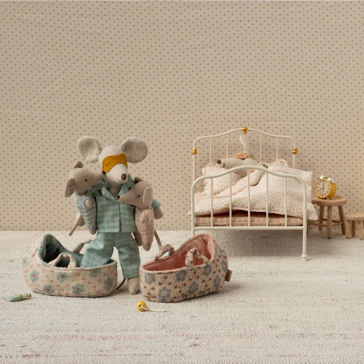 Maileg | Baby Mouse in Carry Cot Rose