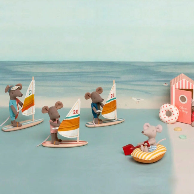 Maileg | Beach Mice Surfer Little Sister at Milk Tooth