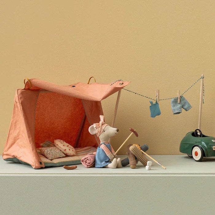 Maileg Bonfire Set for Hiker Mouse