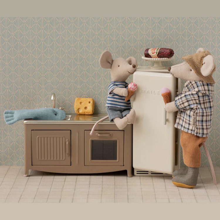 Maileg | Fridge Mouse Off-White