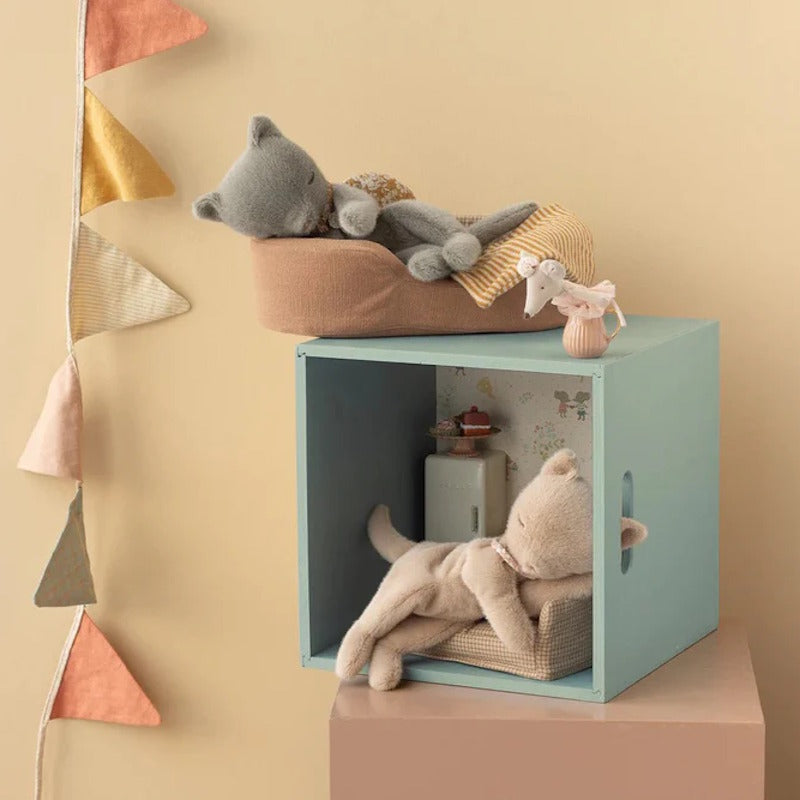 Maileg | Sleeping Kitten Plush Small Grey