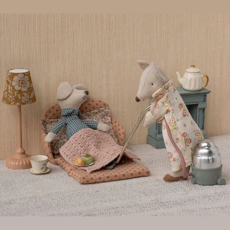 Maileg | Sofa Bed Mouse Dots