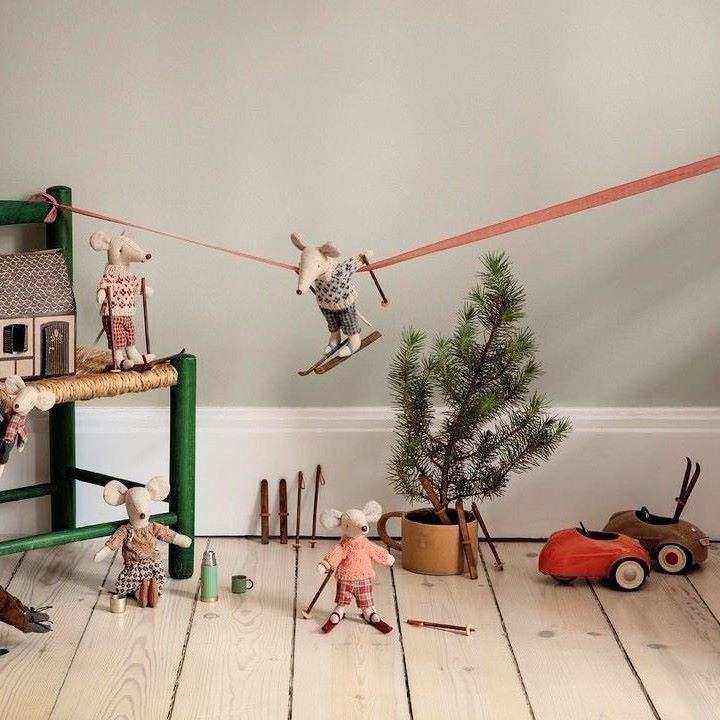 Maileg | Ski Set for Mum &amp; Dad Mouse at Milk Tooth