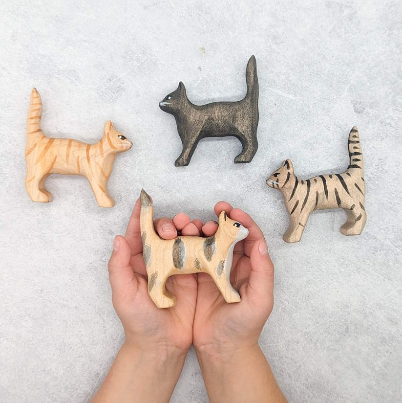 NOM Handcrafted | Cat Standing at Milk Tooth