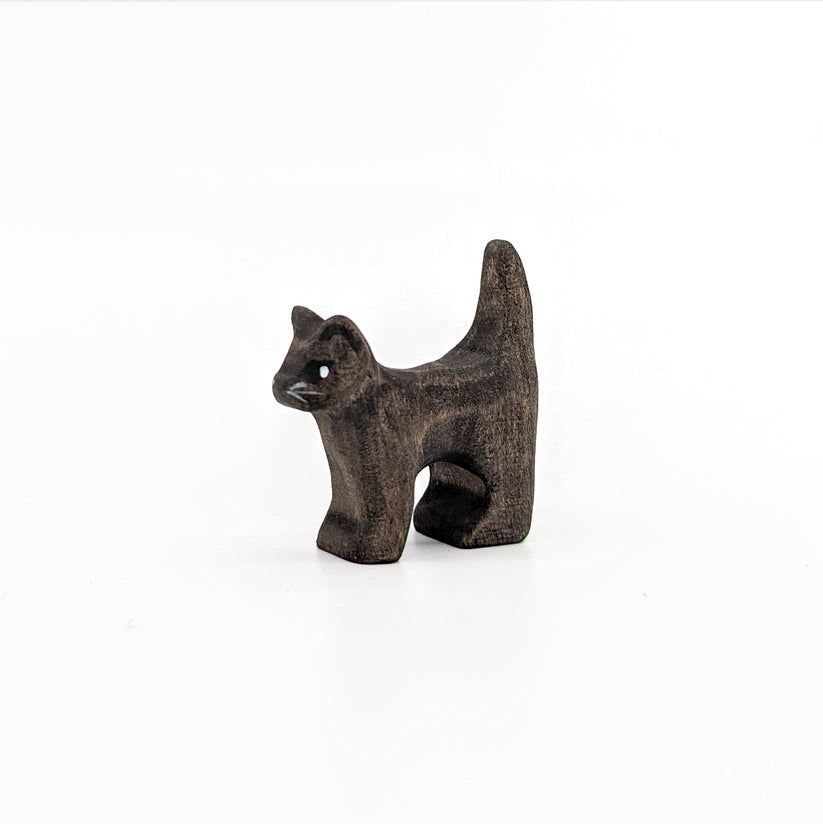 NOM Handcrafted | Kitten at Milk Tooth