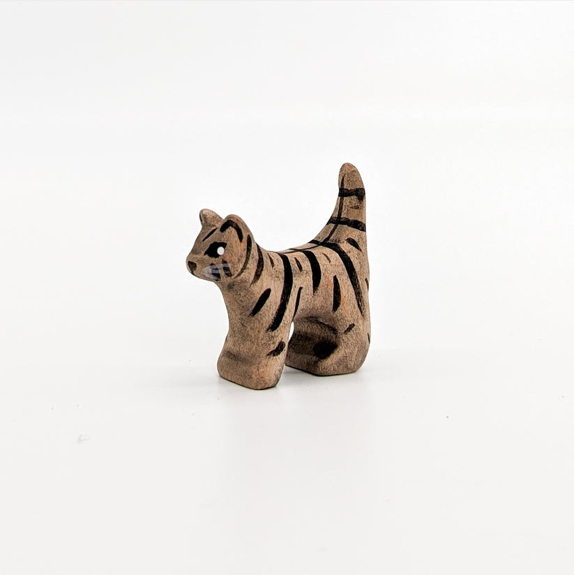 NOM Handcrafted | Kitten at Milk Tooth