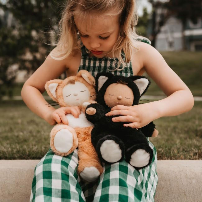 Olli Ella | Cozy Dinkum | Tabby Cat Jinx at Milk Tooth