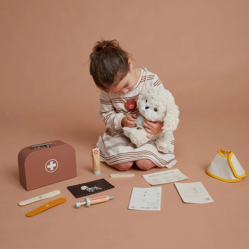 Olli Ella | Dinkum Dog Vet Set at Milk Tooth Australia