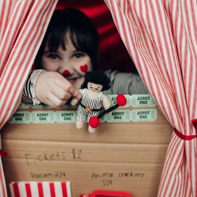 Olli Ella | Holdie Circus Folk Samson the Strongman at Milk Tooth Australia