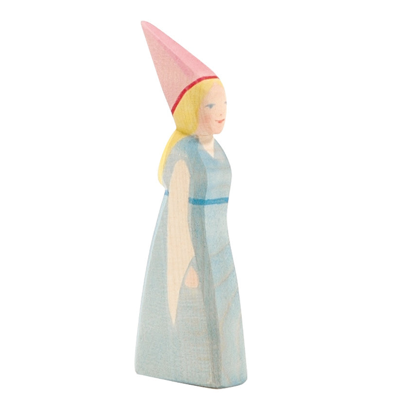 Ostheimer | People | Daughter of the Castle at Milk Tooth