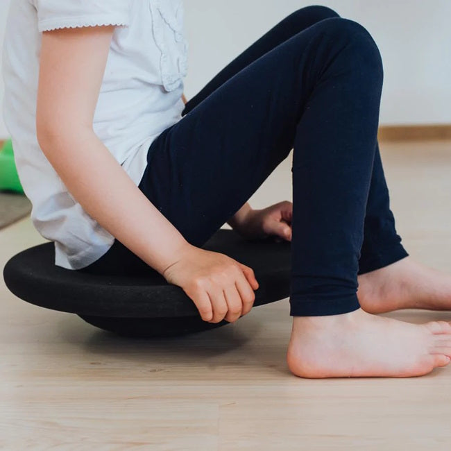 Stapelstein | Balance Board Black at Milk Tooth