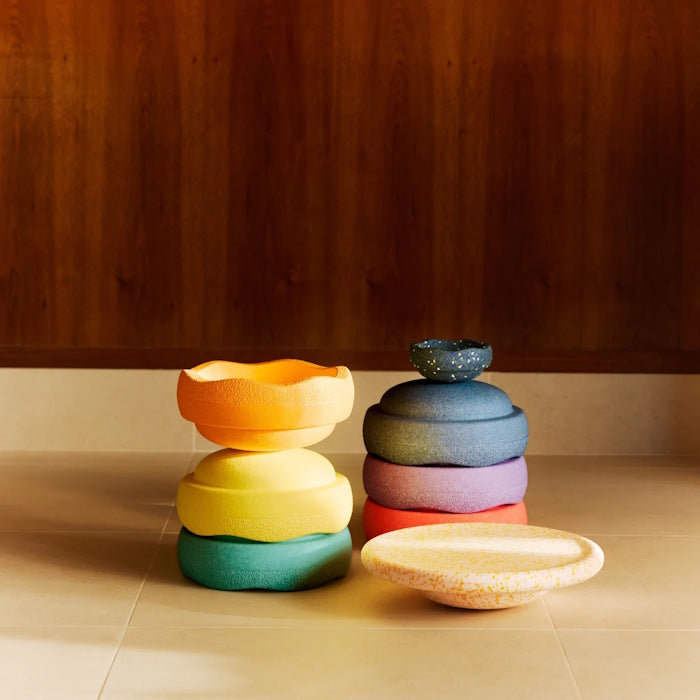 Stapelstein EASTER PROMO | Rainbow Classic 6+1 (Petal Board) + Pond Mini Stone