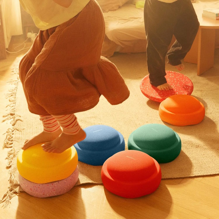 Stapelstein | Limited Edition Rainbow Classic 6+1 (Agaric Toadstool Board &amp; Speckled Violet Stone)