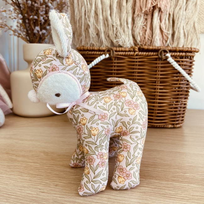 Alimrose | Baby Deer Rattle | Blossom Lily Pink 16cm