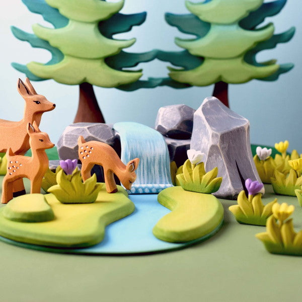 Bumbu Toys | River Plate at Milk Tooth