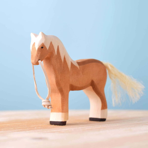 Bumbu Toys | Horse at Milk Tooth