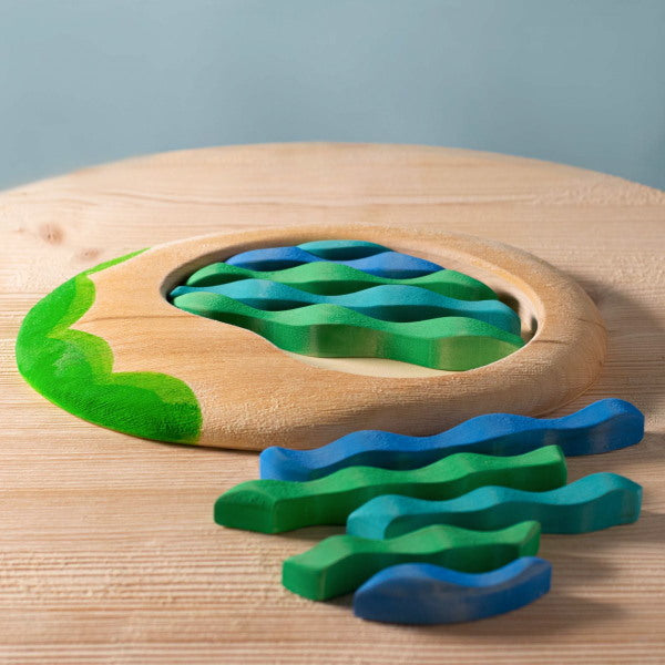 Bumbu Toys | Lake Puzzle at Milk Tooth