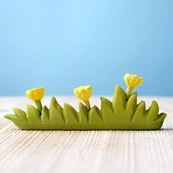 Bumbu Toys | Large Grass with Yellow Flowers at Milk Tooth