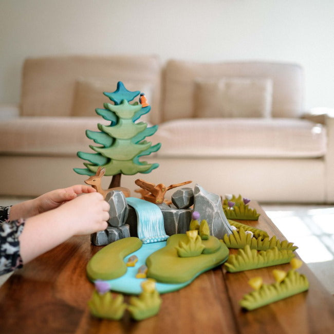 Bumbu Toys | Large Green Spruce Tree at Milk Tooth