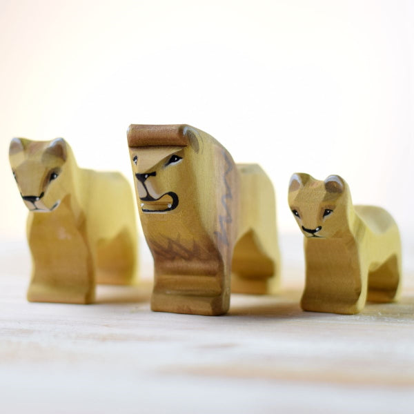 Bumbu Toys | Lion at Milk Tooth