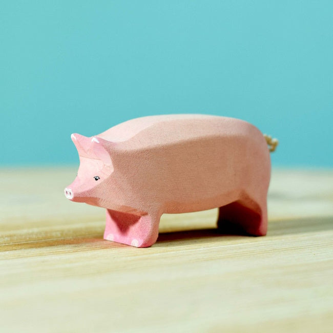 Bumbu Toys | Mama Pig at Milk Tooth