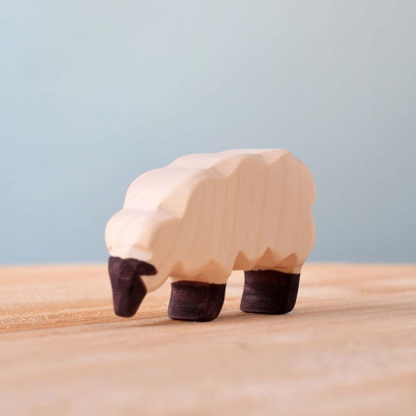 Bumbu Toys | Sheep Eating at Milk Tooth