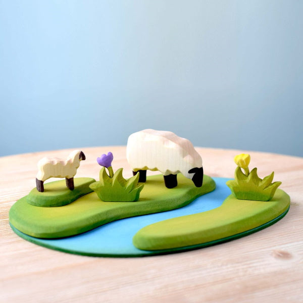 Bumbu Toys | Small Grass with Purple Flower at Milk Tooth