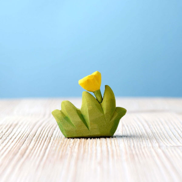 Bumbu Toys | Small Grass with Yellow Flower at Milk Tooth