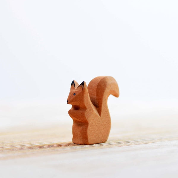 Bumbu Toys | Squirrel Sitting at Milk Tooth