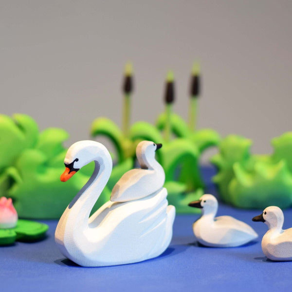 Bumbu Toys | Swan at Milk Tooth