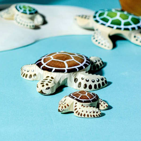 Bumbu Toys | Baby Brown Turtle at Milk Tooth