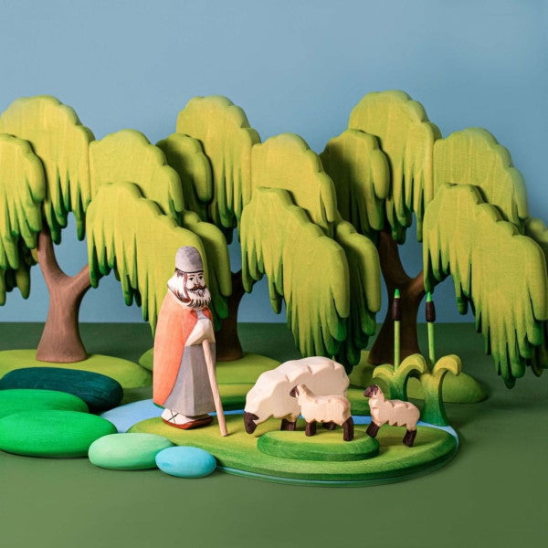 Bumbu Toys | Cattail Plant at Milk Tooth