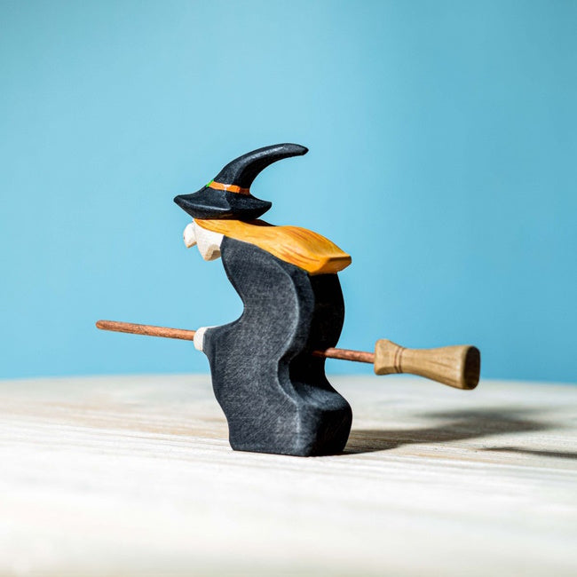 Bumbu Toys | Witch at Milk Tooth