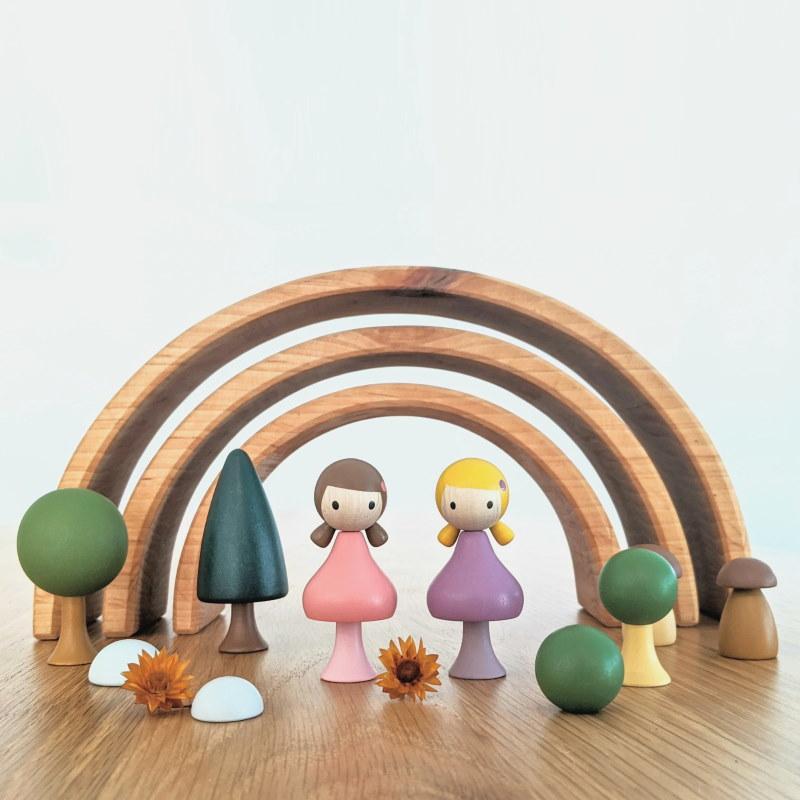 CLiCQUES | Magnetic Wooden Toys | Lucy &amp; Maggie with Summer Garden Set and Grimm's Natural Tunnel