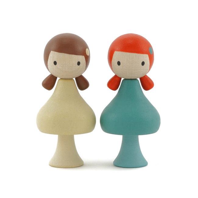 CLiCQUES | Magnetic Wooden Toys | Zoe &amp; Stella brunette &amp; red headed girls