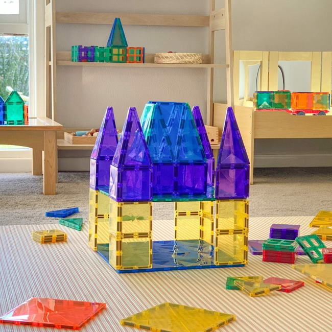 Connetix Tiles | 2 Piece Rainbow Base Plates | Blue &amp; Green at Milk Tooth