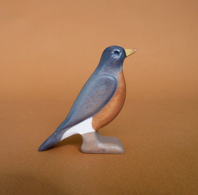 Forest Melody | Robin wooden toy at Milk Tooth