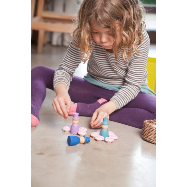 Grapat | 12 Magos Nins | Wooden Toy Wizards