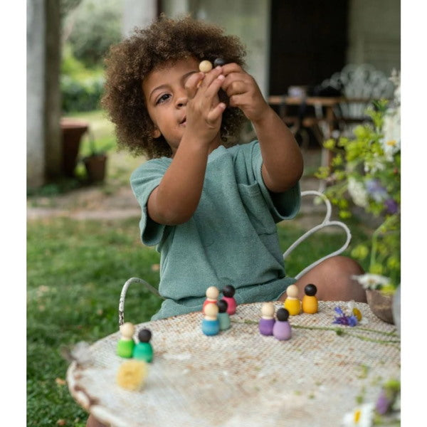 Grapat | 6 Dark Baby Nins at Milk Tooth