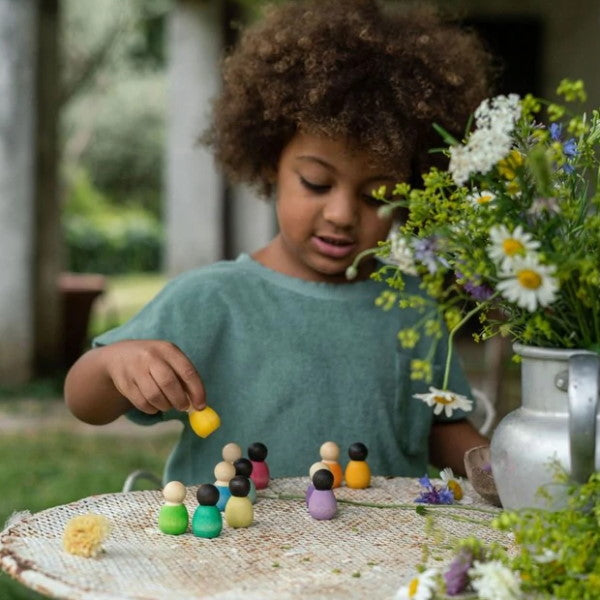 Grapat | 6 Dark Baby Nins at Milk Tooth