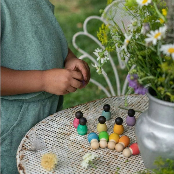 Grapat | 6 Dark Baby Nins at Milk Tooth