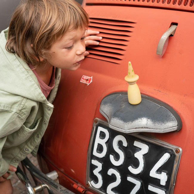 Grapat | Fancy Nins at Milk Tooth